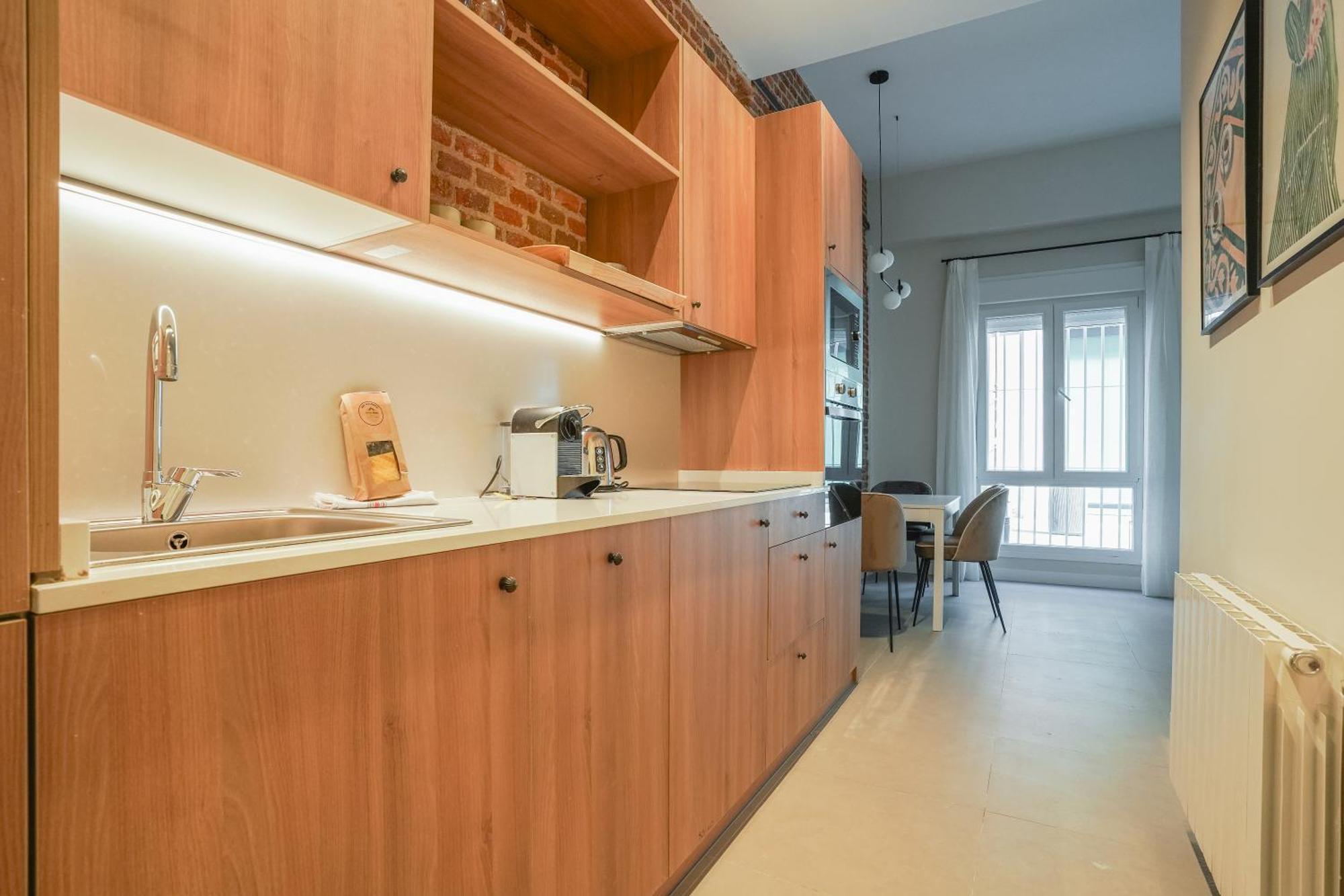 Modern Apartment-2Bedrooms 1Bath-Cuatro Caminos 马德里 外观 照片