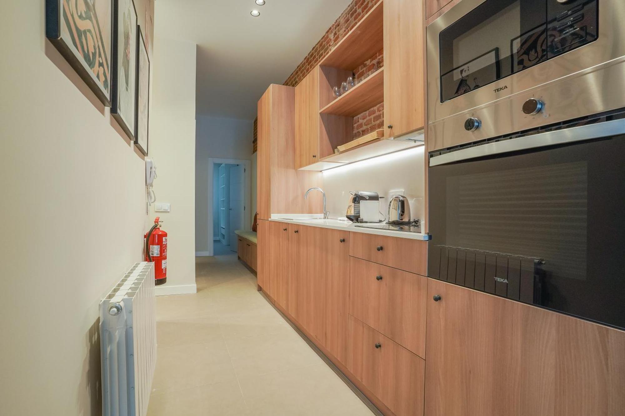 Modern Apartment-2Bedrooms 1Bath-Cuatro Caminos 马德里 外观 照片