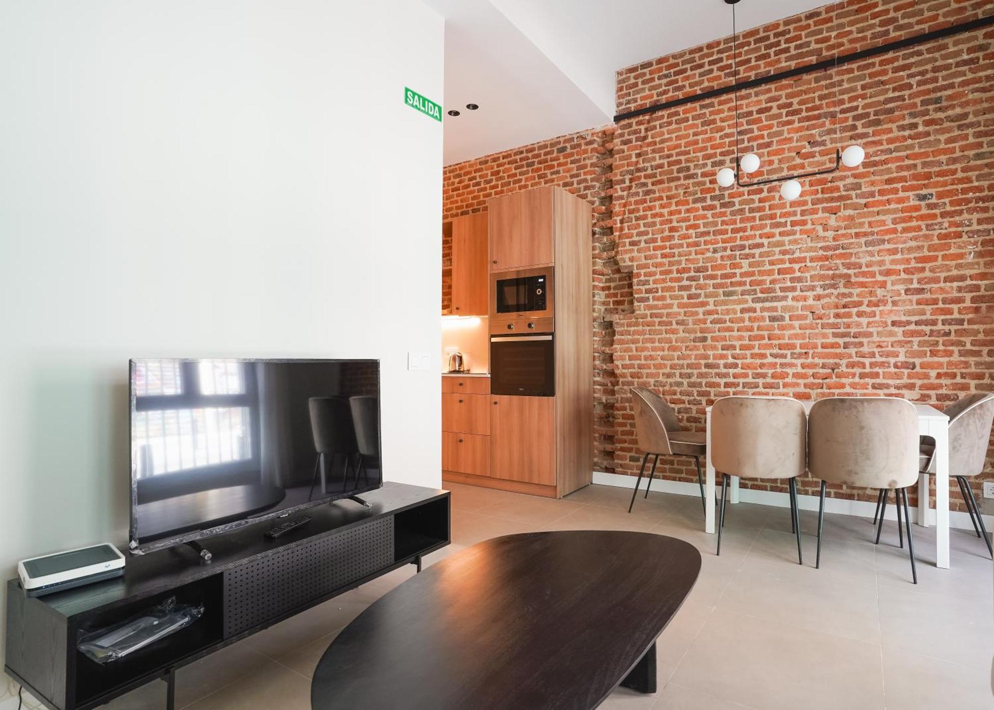 Modern Apartment-2Bedrooms 1Bath-Cuatro Caminos 马德里 外观 照片